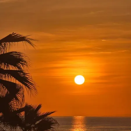 Appartement Beachside Penthouse Elviria 2 Bedrooms, Pools Open Year, Gym & Parking