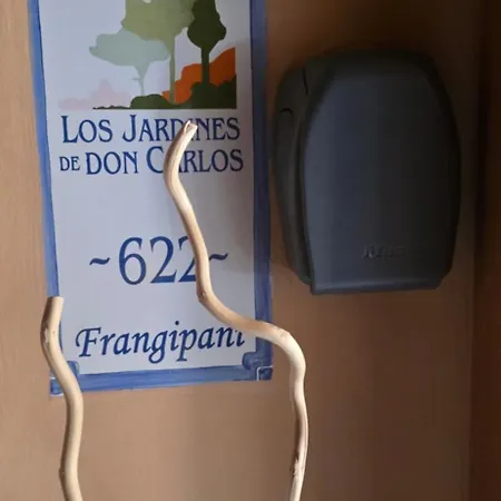 Beachside Penthouse Elviria 2 Bedrooms, Pools Open Year, Gym & Parking