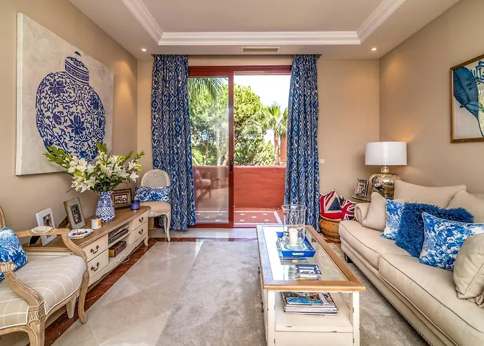 Beachside Penthouse Elviria 2 Bedrooms, Pools Open Year, Gym & Parking