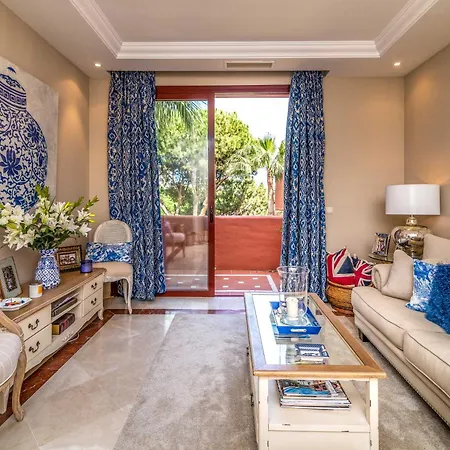 Beachside Penthouse Elviria 2 Bedrooms, Pools Open Year, Gym & Parking