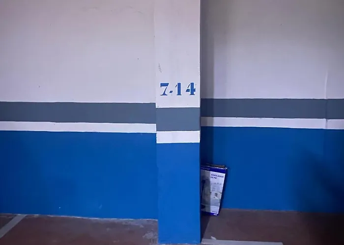 Beachside Penthouse Elviria 2 Bedrooms, Pools Open Year, Gym & Parking