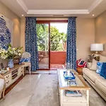 Beachside Penthouse Elviria 2 Bedrooms, Pools Open Year, Gym & Parking