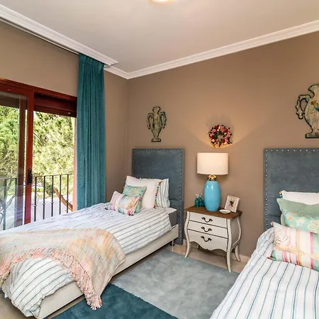 Apartment Beachside Penthouse Elviria 2 Bedrooms, Pools Open Year, Gym & Parking