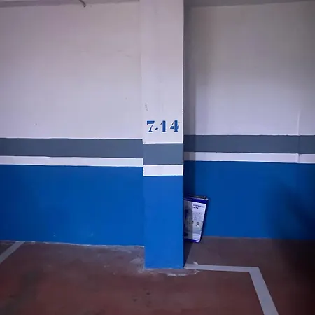 Beachside Penthouse Elviria 2 Bedrooms, Pools Open Year, Gym & Parking